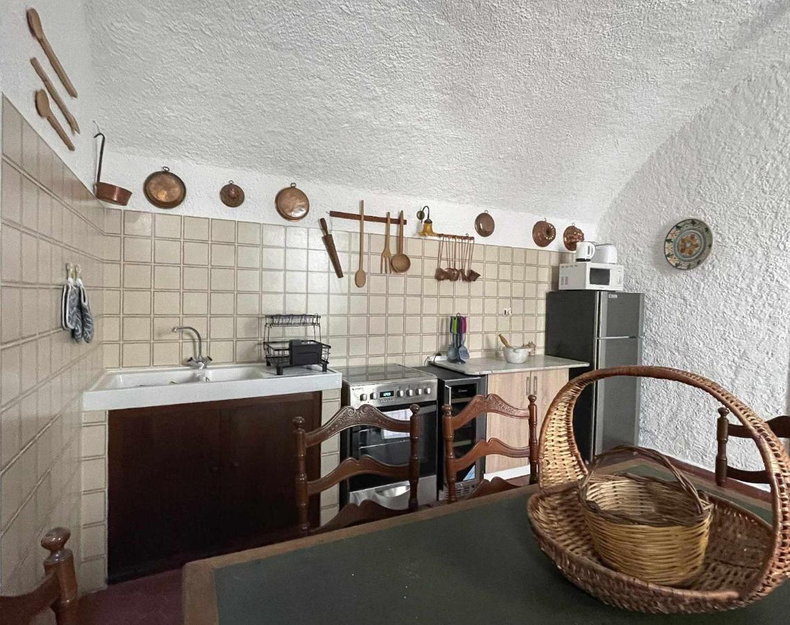 Il Convento Ancient Apartment With Private Garden Bellagio Exterior foto